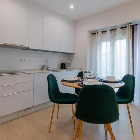 Balcones De San Pedro