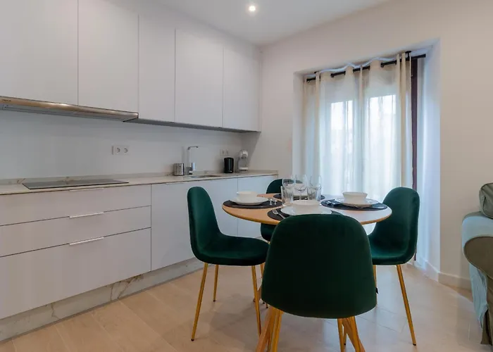 Balcones De San Pedro